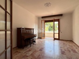 Vendita Appartamento Firenze. Quadrilocale in via Vittorio Corcos 1. Ottimo stato, secondo piano, co, Italia, Firenze