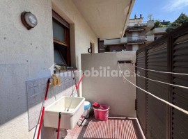 Vendita Appartamento Firenze. Quadrilocale in via Vittorio Corcos 1. Ottimo stato, secondo piano, co, Italia, Firenze