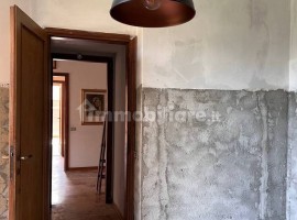 Vendita Appartamento Firenze. Quadrilocale in via Vittorio Corcos 1. Ottimo stato, secondo piano, co, Italia, Firenze