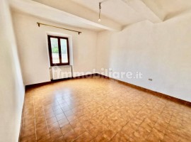 Vendita Appartamento in via Cassia 54. Impruneta. Buono stato, primo piano, con balcone, riscaldamen, Italia, Impruneta