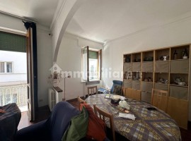 Vendita Appartamento Firenze. Con terrazza, riscaldamento autonomo, rif. 114412373 Vendita Appartame