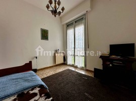 Vendita Appartamento Firenze. Trilocale in via Carlo Del Prete. Buono stato, quinto piano, con balco, Italia, Firenze