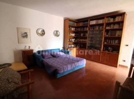 Vendita Casa colonica in via Ribaldaccio Montespertoli. Ottimo stato, posto auto, 250 m², rif. 10447, Italia, Montespertoli