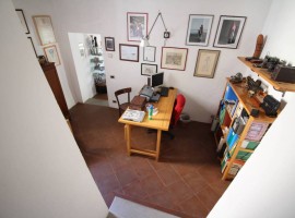 Vendita Casa colonica in via Ribaldaccio Montespertoli. Ottimo stato, posto auto, 250 m², rif. 10447, Italia, Montespertoli