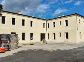 Vendita Appartamento Campi Bisenzio. Bilocale in via della Crescia 232. Nuovo, piano rialzato, posto, Italia, Campi Bisenzio