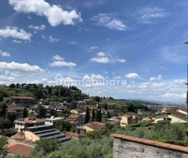 Vendita Appartamento Bagno a Ripoli. Buono stato, piano terra, posto auto, con terrazza, riscaldamen, Italia, Bagno a Ripoli