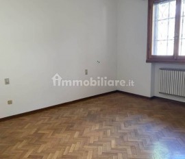 Vendita Appartamento Bagno a Ripoli. Buono stato, piano terra, posto auto, con terrazza, riscaldamen, Italia, Bagno a Ripoli