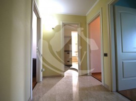 Vendita Attico in viale Don Giovanni Minzoni 31A Firenze. Ottimo stato, con terrazza, rif. 92365986 , Italia, Firenze