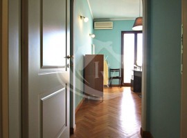 Vendita Attico in viale Don Giovanni Minzoni 31A Firenze. Ottimo stato, con terrazza, rif. 92365986 , Italia, Firenze