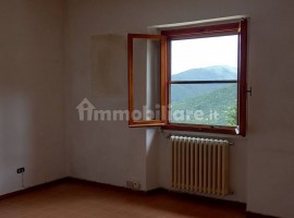 Vendita Casa colonica in Località Leccio Calenzano. Buono stato, posto auto, 200 m², rif. 112987943 