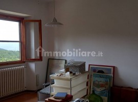 Vendita Casa colonica in Località Leccio Calenzano. Buono stato, posto auto, 200 m², rif. 112987943 