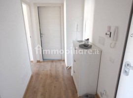 Vendita Appartamento Firenze. Trilocale, Ottimo stato, secondo piano, con terrazza, riscaldamento au, Italia, Firenze