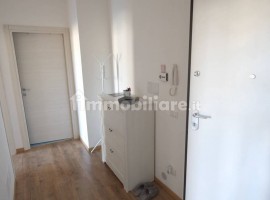 Vendita Appartamento Firenze. Trilocale, Ottimo stato, secondo piano, con terrazza, riscaldamento au, Italia, Firenze