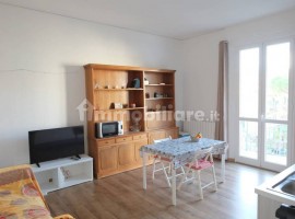 Vendita Appartamento Firenze. Trilocale, Ottimo stato, secondo piano, con terrazza, riscaldamento au, Italia, Firenze