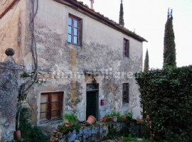 Vendita Casa colonica San Casciano in Val di Pesa. Da ristrutturare, posto auto, 115 m², rif. 109601