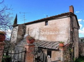 Vendita Casa colonica San Casciano in Val di Pesa. Da ristrutturare, posto auto, 115 m², rif. 109601