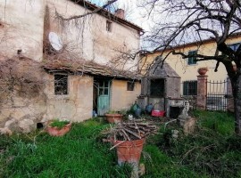 Vendita Casa colonica San Casciano in Val di Pesa. Da ristrutturare, posto auto, 115 m², rif. 109601