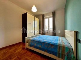 Vendita Appartamento Firenze. Quadrilocale in via Faliero Vezzani. Ottimo stato, quarto piano, con b, Italia, Firenze