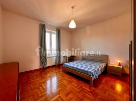 Vendita Appartamento Firenze. Quadrilocale in via Faliero Vezzani. Ottimo stato, quarto piano, con b, Italia, Firenze