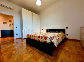 Vendita Appartamento Firenze. Quadrilocale in via Faliero Vezzani. Ottimo stato, quarto piano, con b, Italia, Firenze