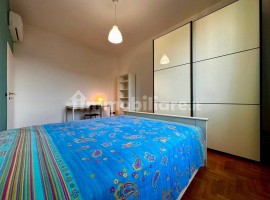 Vendita Appartamento Firenze. Quadrilocale in via Faliero Vezzani. Ottimo stato, quarto piano, con b, Italia, Firenze