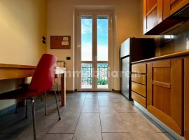 Vendita Appartamento Firenze. Quadrilocale in via Faliero Vezzani. Ottimo stato, quarto piano, con b, Italia, Firenze