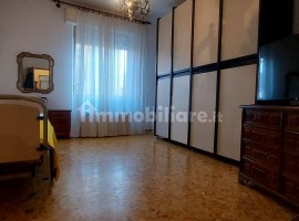 Vendita Appartamento Sesto Fiorentino. Quadrilocale in via Manfredo Fanti. Buono stato, primo piano,, Italia, Sesto Fiorentino