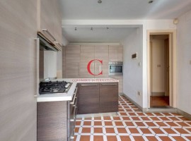 Vendita Villa unifamiliare Firenze. Buono stato, posto auto, riscaldamento autonomo, 400 m², rif. 11