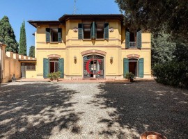 Vendita Villa unifamiliare Firenze. Buono stato, posto auto, riscaldamento autonomo, 400 m², rif. 11