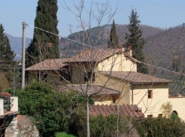 Vendita Terratetto unifamiliare Bagno a Ripoli. Buono stato, riscaldamento autonomo, 117 m², rif. 10