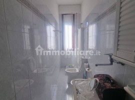 Vendita Appartamento Firenze. Buono stato, primo piano, con balcone, riscaldamento autonomo, rif. 11, Italia, Firenze