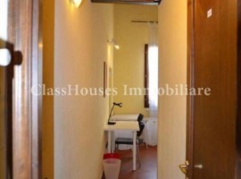 Vendita Appartamento Firenze. Quadrilocale in via Giuseppe Verdi, 20. Buono stato, secondo piano, co, Italia, Firenze