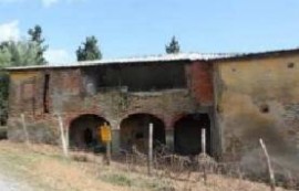 Vendita Casale Figline e Incisa Valdarno. Da ristrutturare, 270 m², rif. 59758408 Vendita Casale Fig, Italia, Figline e Incisa Valdarno