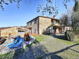 Vendita Casa colonica in San Donato in Poggio Barberino Tavarnelle. Ottimo stato, 450 m², rif. 10853