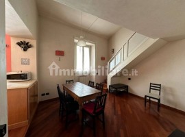 Vendita Appartamento Firenze. Quadrilocale in via Serragli ,. Ottimo stato, secondo piano, riscaldam, Italia, Firenze