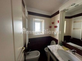 Vendita Appartamento Firenze. Quadrilocale in via Serragli ,. Ottimo stato, secondo piano, riscaldam, Italy, Firenze