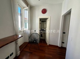 Vendita Appartamento Firenze. Quadrilocale in via Serragli ,. Ottimo stato, secondo piano, riscaldam, Italia, Firenze