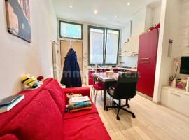 Vendita Appartamento Firenze. Monolocale in via del Gignoro. Ottimo stato, seminterrato, riscaldamen, Italia, Firenze