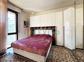 Vendita Appartamento in via Dante da Castiglione. Firenze. Buono stato, secondo piano, con balcone, 