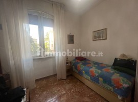 Vendita Appartamento Firenze. Quadrilocale in via Medardo Rosso. Buono stato, primo piano, con terra