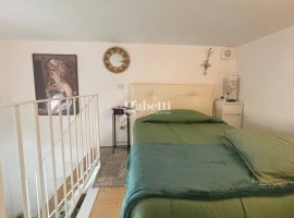 Vendita Appartamento Firenze. Monolocale in via Reginaldo Giuliani. Ottimo stato, piano terra, posto, Italia, Firenze