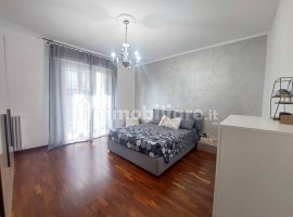 Vendita Appartamento in via Odorico da Pordenone. Firenze. Ottimo stato, secondo piano, con balcone,