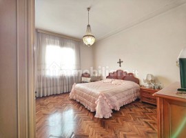 Vendita Villa a schiera in via Cetino Campi Bisenzio. Buono stato, riscaldamento autonomo, 288 m², r