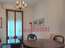 Vendita Appartamento in via Giandomenico Romagnosi. Firenze. Buono stato, secondo piano, con terrazz, Italia, Firenze