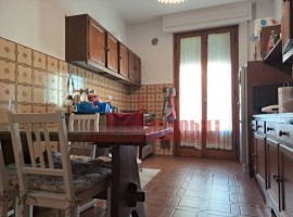 Vendita Appartamento in via Giandomenico Romagnosi. Firenze. Buono stato, secondo piano, con terrazz, Italia, Firenze