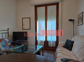 Vendita Appartamento in via Giandomenico Romagnosi. Firenze. Buono stato, secondo piano, con terrazz, Italia, Firenze