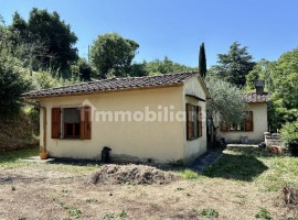 Vendita Villa unifamiliare in frazione Santa Lucia 9 Dicomano. Buono stato, posto auto, con terrazza