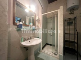 Vendita Casa colonica in via di Rosano 198 Bagno a Ripoli. Buono stato, posto auto, 310 m², rif. 101