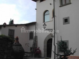 Vendita Casa colonica in via di Mosciano Scandicci. Ottimo stato, posto auto, 1400 m², rif. 92247980