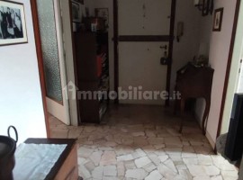 Vendita Appartamento Firenze. Quadrilocale in via Giovanni Segantini 18. Buono stato, primo piano, c, Italia, Firenze